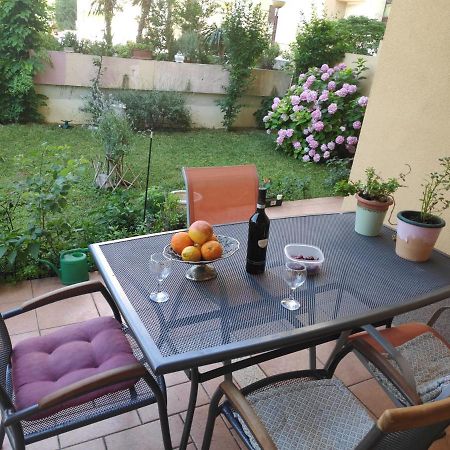 Spacious Apartment With Big Garden Near Beach Split Luaran gambar
