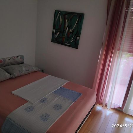 Spacious Apartment With Big Garden Near Beach Split Luaran gambar