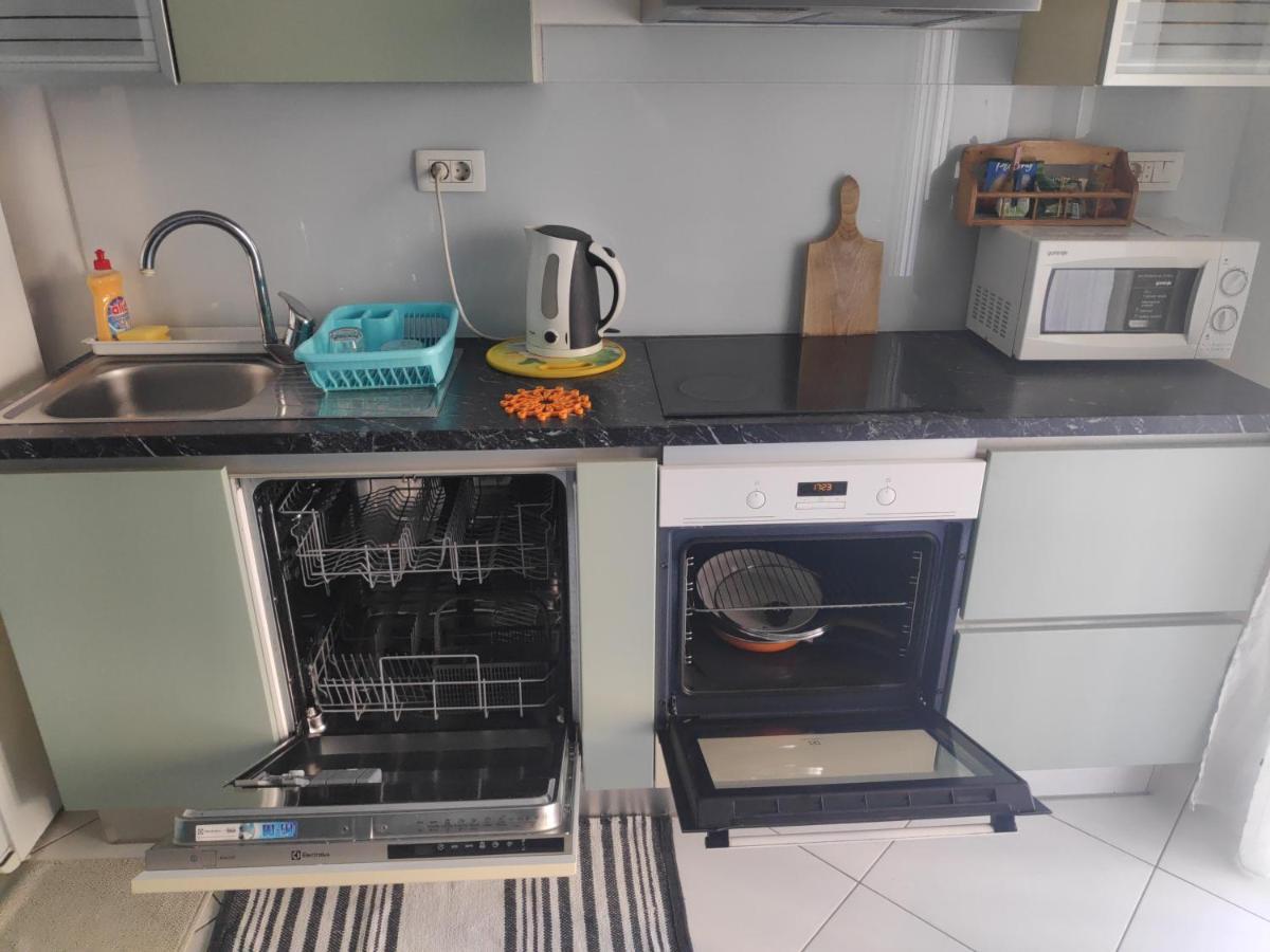 Spacious Apartment With Big Garden Near Beach Split Luaran gambar