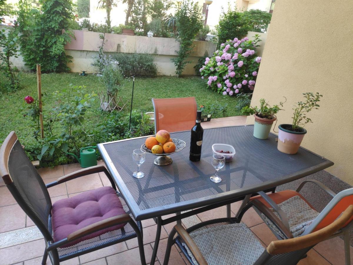 Spacious Apartment With Big Garden Near Beach Split Luaran gambar