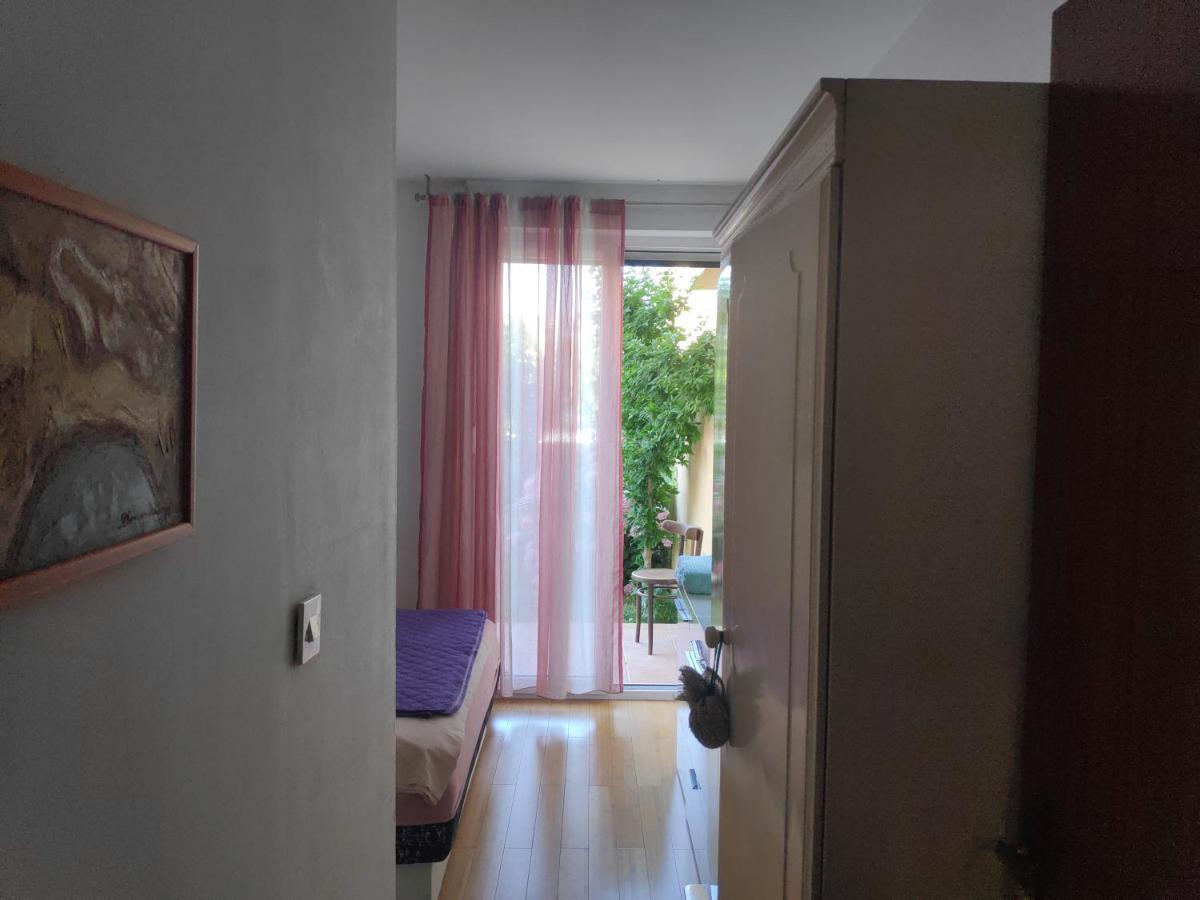 Spacious Apartment With Big Garden Near Beach Split Luaran gambar