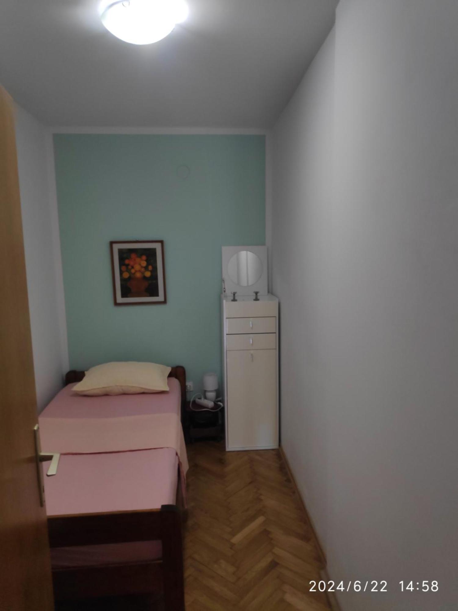 Spacious Apartment With Big Garden Near Beach Split Luaran gambar